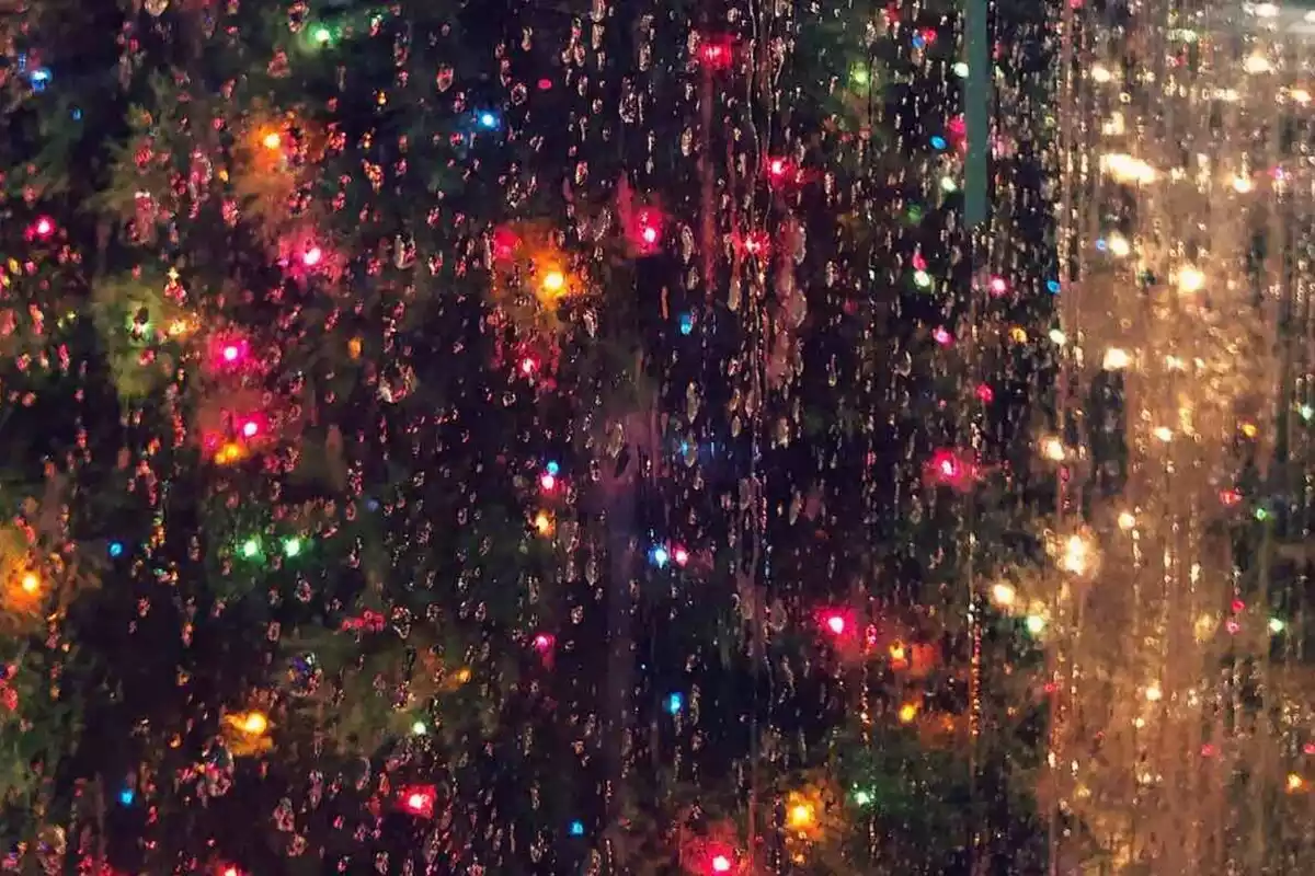 Imagen de un dia de Navidad con lluvia