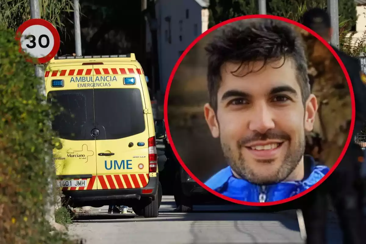 Montaje de Antonio Gómez Luna 'Choya' con una ambulancia de fondo