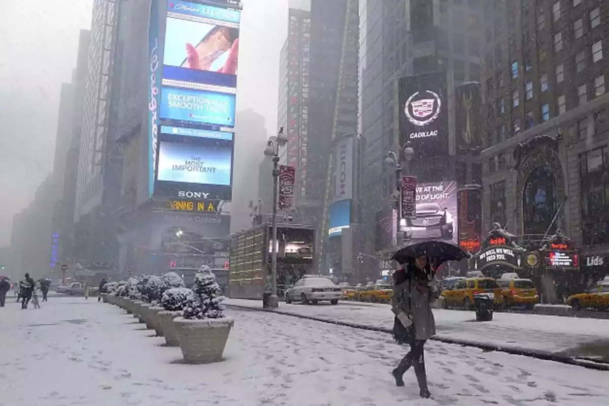 Imagen de Nueva York bajo una intensa nevada