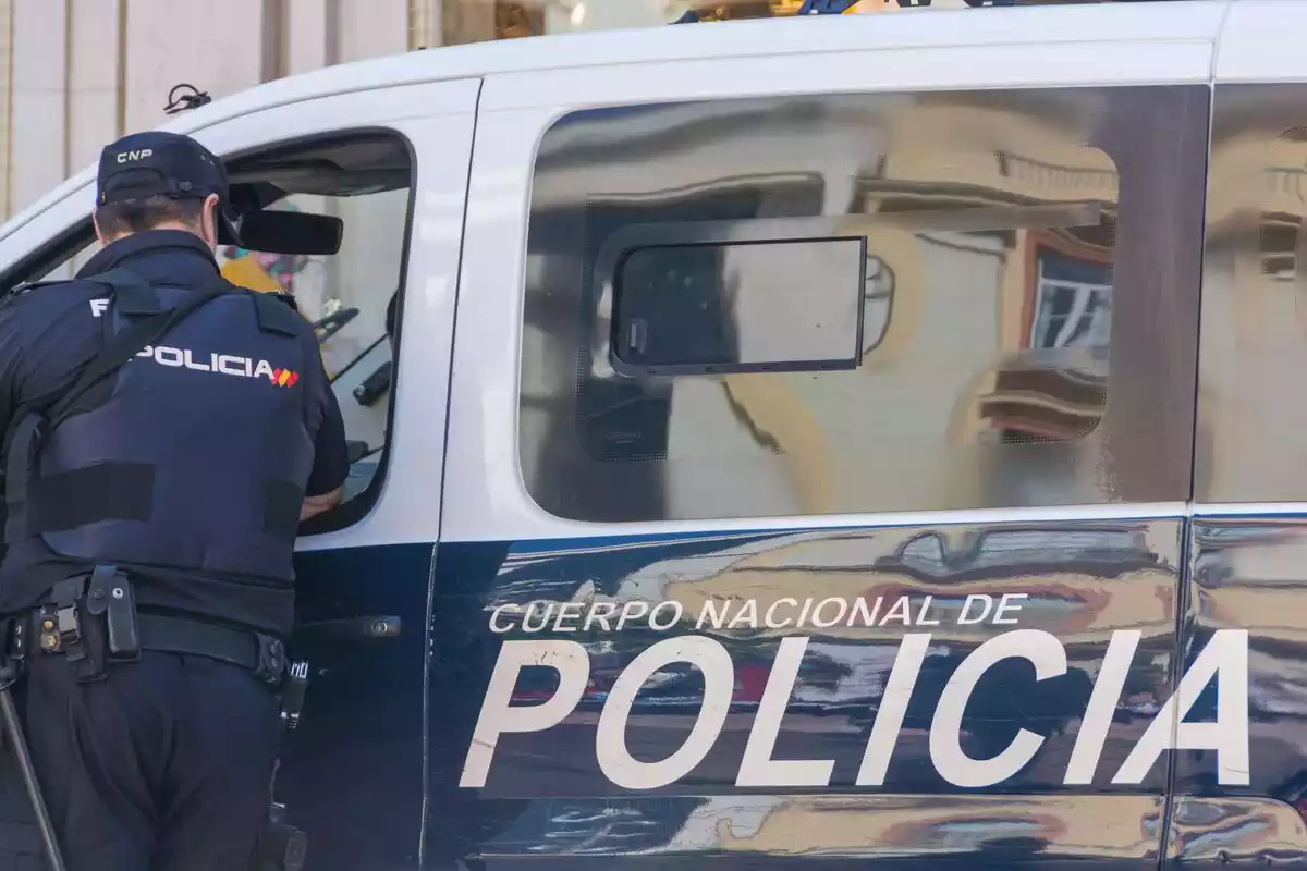 Policía Nacional en las calles de Málaga en septiembre de 2017