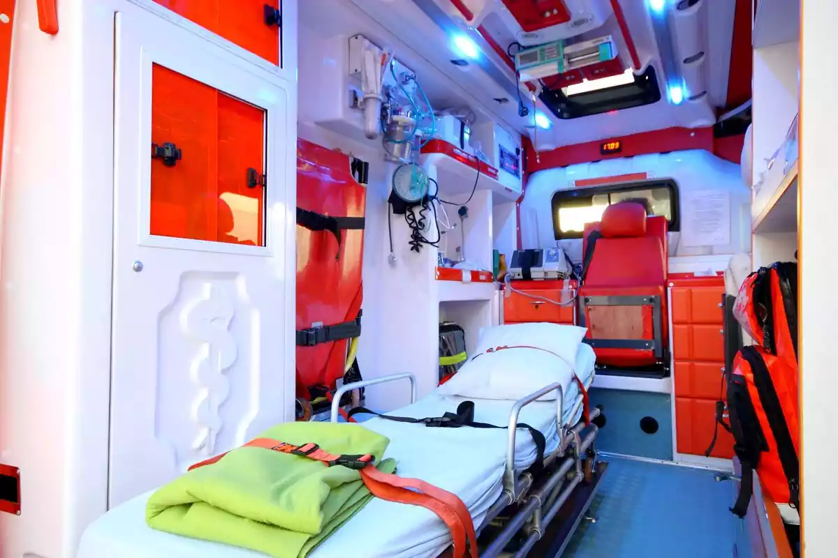 Interior de una ambulancia